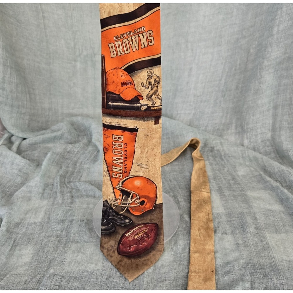 Eagles Wings NFL Men's Cleveland Browns Silk Neck Tie Football Team Fan OS